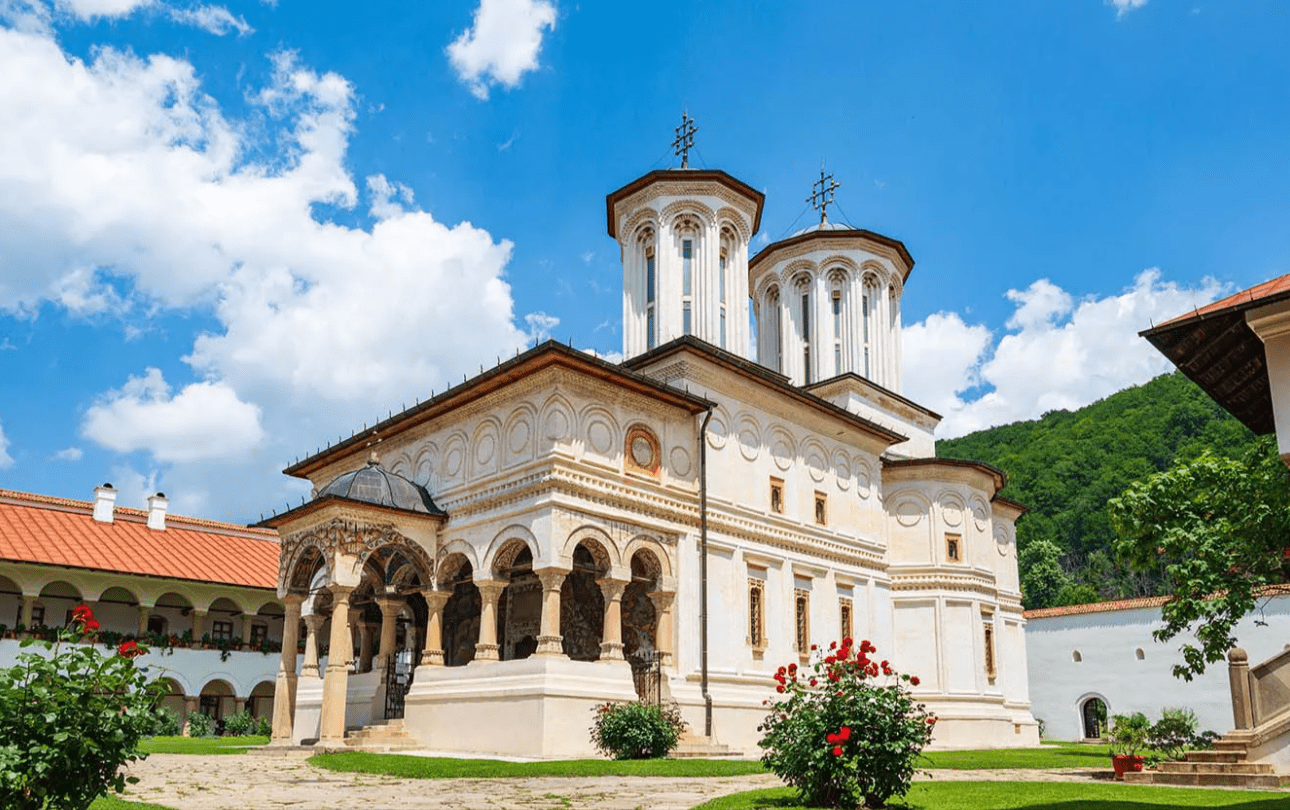 Day Trip to Horezu: Ceramics, Monasteries, and Local Life